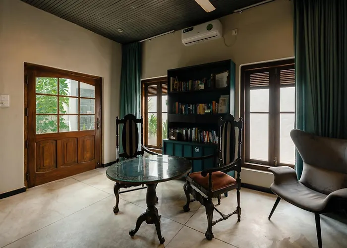 Suite Lanka